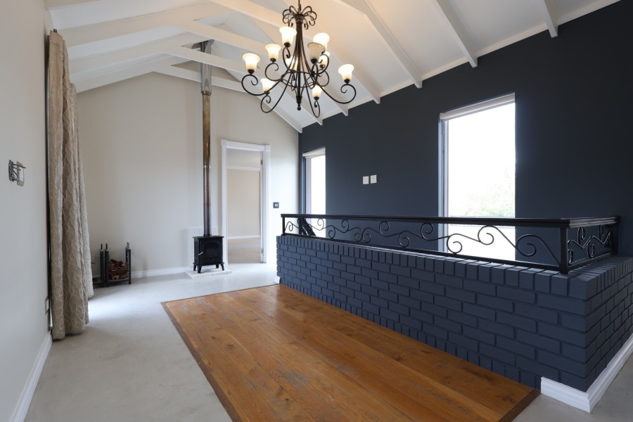 To Let 4 Bedroom Property for Rent in Val De Vie Estate Western Cape